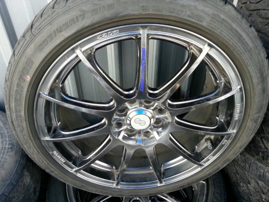 แม็กขอบ 17 พร้อมยาง 205 45 17 ปี 13