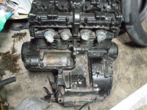 ขายเครื่องgs750cc12000บาท