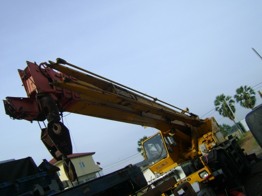 ขายรถเครนKATO 25 ตัน ด่วน!