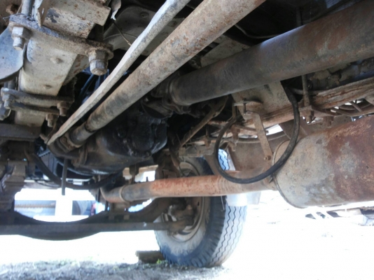 ขาย10ล้อหัวยาวเพลาเดียวดั๊มเกษตร ISUZU TX วางเครื่องEH700 168HP(ลงเล่ม) เครื่องดี แรงดี ติดง่าย ช่วงล่างใหญ่ คานหน้าROCKY เพลาเดียว200 คัสซีพอใช้ ซับในบวม ช่วงท้ายต้องเก็บ บวมเยอะครับ เฟรมกลางมีขาด (ตามรูป)กระบะดั๊มเหล็กคอกเกษตรสภาพดี พื้นพอใช้ ข้างสวยไม่