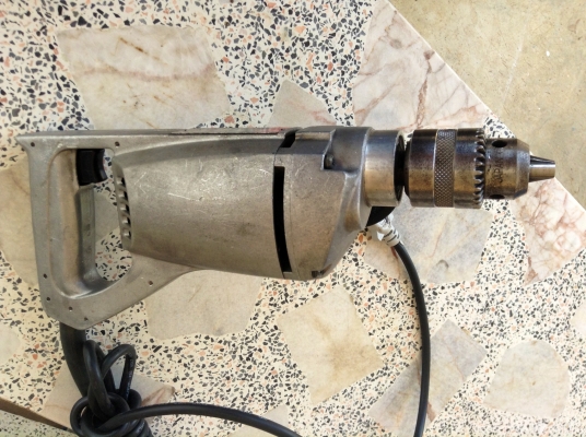 ขายสว่าน 4 หุน ยี่ห้อมากีต้า รุ่น 6301