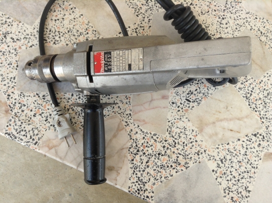 ขายสว่าน 4 หุน ยี่ห้อมากีต้า รุ่น 6301