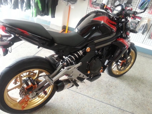 ขาย KAWASAKI  ER6N 2012 ไมล์ 5xxx  ของแต่งตรึม รับแลกเทริน์ ลดราคาคับ
