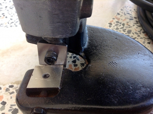 ขายกรรไกรตัดเหล็กไฟฟ้า ยี่ห้อมากีต้า รุ่น JS3200