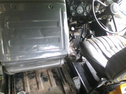 jeep mizsubichi  j53 1982 ที่พัลุง มีอินวอย