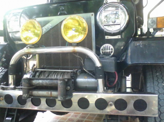 jeep mizsubichi  j53 1982 ที่พัลุง มีอินวอย