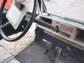 รถกอล์ฟ Club car สภาพดี พร้อมใช้ เครื่องเบนซิน 2 ที่นั่ง = ราคา 40,000 บาท รถกอล์ฟ Club car สภาพดี พร้อมใช้ เครื่องเบนซิน 2 ที่นั่ง = ราคา 40,000 บาท