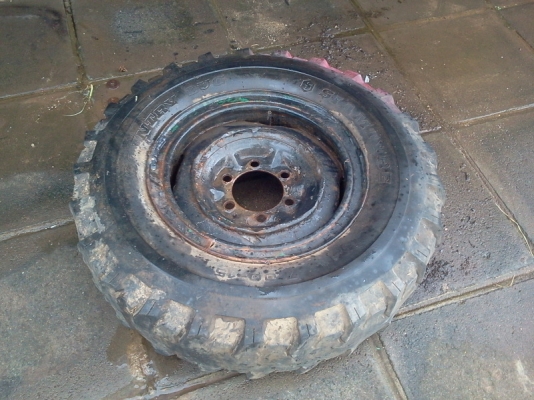 ขายกระทะตีขอบ RN36 4วง ม้ากระโดด4WDช่วงสั้นแท้นอก