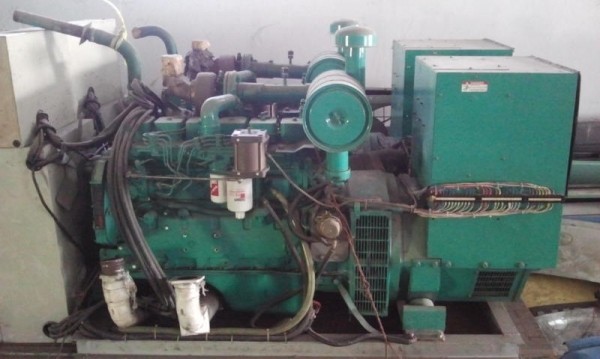 เครื่องปั่นไฟ 100KVA/80KW CUMMINS 6BT5.9