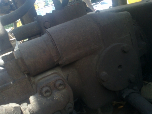 ขายด่วนรถโม่ปูน เครื่อง EK-C ปั๊มไดกิ้น สองเพลา พร้อมใช้ ขายด่วนรถโม่ปูน เครื่อง EK-C ปั๊มไดกิ้น สองเพลา พร้อมใช้