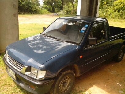 ขาย isuzu dragon 2.5 ex ปี 99  สภาพสวย รถพร้อมใช้