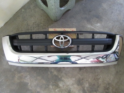 กระจังหน้า Toyota Tiger D4D ของแท้ติดรถ