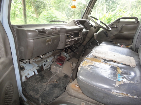 ขาย 6 ล้อ หัวคลัชซี NKR66LX5T 4HF1 120 แรง รถห้างปี 40