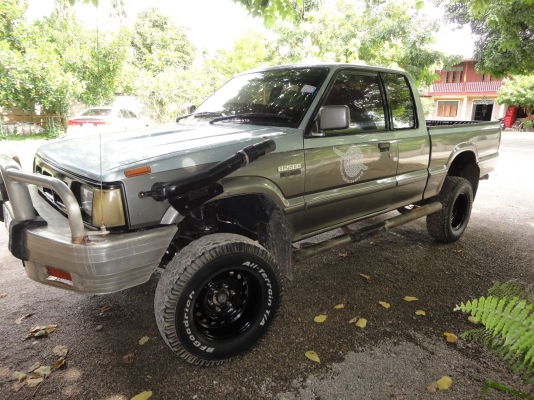 ขาย MAZDA B2500 สภาพสวยมาก ปี 95