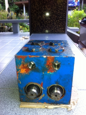 ขายครัชวาล์วรถเครนtl200m1 สวยๆครับ