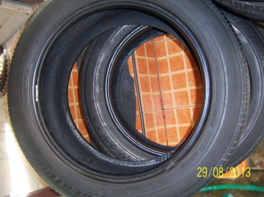 ยางขอบ 17   215 55 17  1 คู่