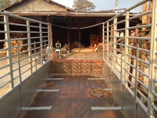 ขายดาวน์หกล้อ hino ด่วน 10,000บาท