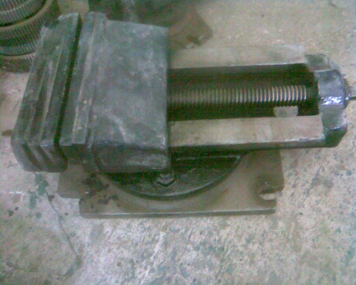 ปากกามิลลิ่ง  9.5  นิ้ว จับองศา