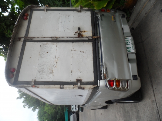 ขาย TOYOTA VIGO ตอนเดียว ปี 2005 เครื่อง 2500CC รุ่น J