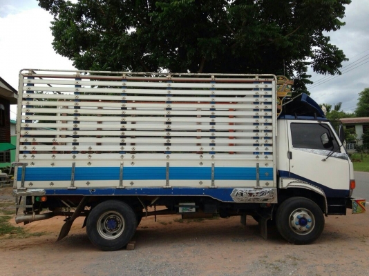 ขาย6ล้อสวยๆบิวด์มาใหม่ทั้งคัน เครื่องใหญ่จุใจ HINO KM วางเครื่องWO6E 160HP เครื่องฟิตไม่มีหลวมไม่มีเยิ้ม ช่วงล่างFหน้า-หลัง คัสซีสวยไม่ผุไม่ดาม กระบะเนียมคอกเกษตรสูงสภาพสวย หัวสวยบางภายในคอนโซลครบ เกียร์ใหญ่ ยาง8.25ดี6เส้น พร้อมใช้ พร้อมลุยงาน เอกสารลงเล่