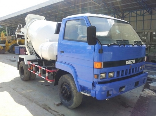 รถโม่2.5คิว ISUZU NRR 6BG 175 แรงม้า รถพร้อมใช้งานทันที