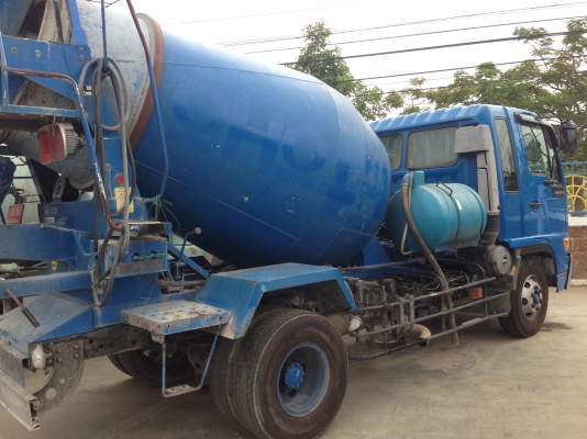 ขายรถ6ล้อโม่3Q. เครื่อง JO8C. สภาพดีพร้อมใช้งาน