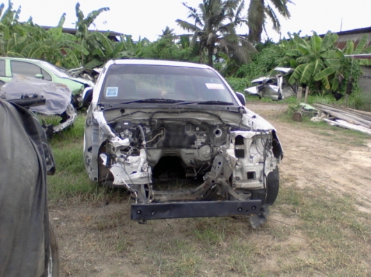 ขายด่วนหัวเก๋ง VIGO SMART CAB พร้อมอุปกรณ์ภายใน