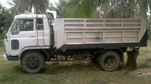 ISUZU SBR322 หกล้อดัมพ์พร้อมใช้