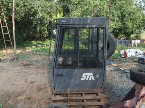 หัวเก๋งรถบด STA