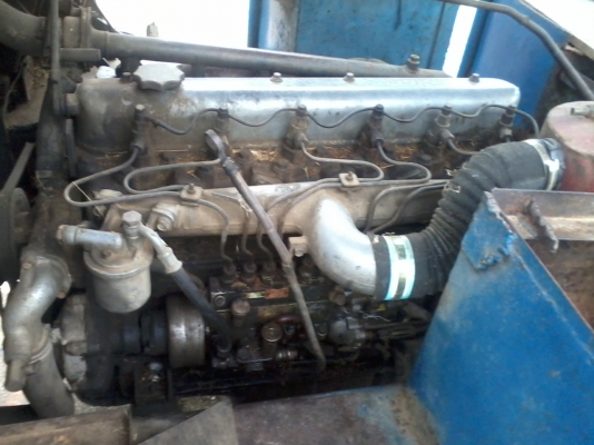 ขายด่วนรถนวดข้าว7ฟุตเกษตรพัตนา รถ6ล้อเครื่องhino6 สูบ