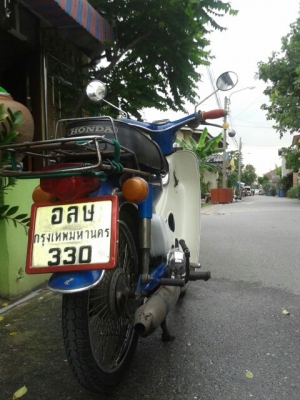 ขาย c90 ทะเบียนเต็มพร้อมโอน แห้งๆ เครื่องแฝง 4 เกียร์ อยู่แถว กรุงเทพ ดอนเมืองคับ ขาย c90 ทะเบียนเต็มพร้อมโอน แห้งๆ เครื่องแฝง 4 เกียร์ อยู่แถว กรุงเทพ ดอนเมืองคับ