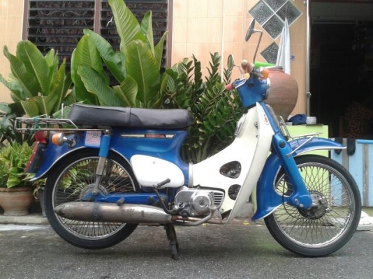 ขาย c90 ทะเบียนเต็มพร้อมโอน แห้งๆ เครื่องแฝง 4 เกียร์ อยู่แถว กรุงเทพ ดอนเมืองคับ