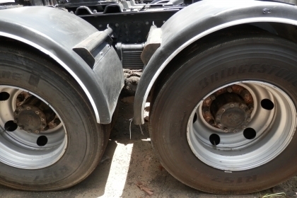 10ล้อหัวลากHINO MEGA 500UROIIIปี52-260แรงม้า