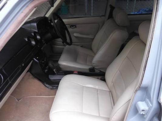 ลดราคาสุดท้ายBENZ สีเทาตุ่น เบนซ์ธนบุรี สีใหม่เอี่ยม