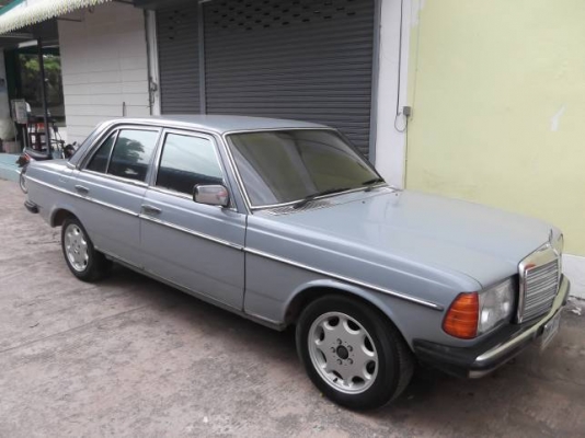 ลดราคาสุดท้ายBENZ สีเทาตุ่น เบนซ์ธนบุรี สีใหม่เอี่ยม