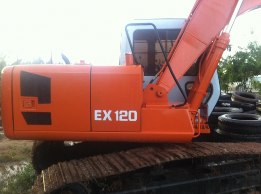 Hitashi EX120