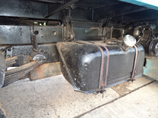 ขายรถ6ล้ออีซูซุKSดั้ม เครื่อง100แรงพวงมาลัยเพาเวอร์ สภาพพร้อมใช้งานคับ