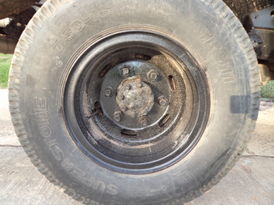 ขายรถ6ล้ออีซูซุKSดั้ม เครื่อง100แรงพวงมาลัยเพาเวอร์ สภาพพร้อมใช้งานคับ