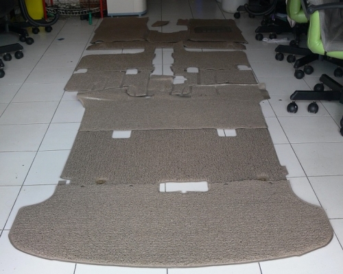 ขาย พรมดักฝุ่น ISUZU MU7 เต็มคัน