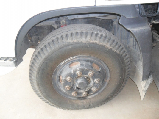 Hino Mega 260 แรง แก๊ส CNG 6 ถัง แม่ลูก อู่ สหะกิจ ปี 47-48 ยาง 90\%  คัสซีเลี้ยม พร้อมใช้