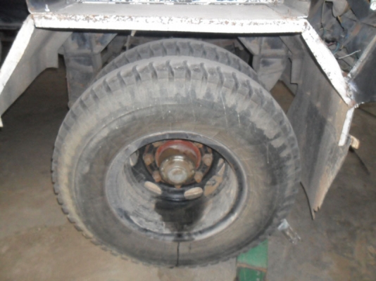 Hino Mega 260 แรง แก๊ส CNG 6 ถัง แม่ลูก อู่ สหะกิจ ปี 47-48 ยาง 90\%  คัสซีเลี้ยม พร้อมใช้