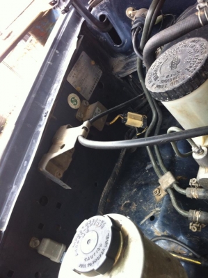 รถนิสสันบิ๊กเอ็มปี96พวงมลัยเพาเวอร์โรงงานแท้ รถนิสสันบิ๊กเอ็มปี96พวงมลัยเพาเวอร์โรงงานแท้