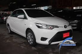 ต้องการขายดาวน์  NEW vios ปี2013 รุ่นใหม่ล่าสุด  สีขาว  เกียร์ ธรรมดารุ่น เจ