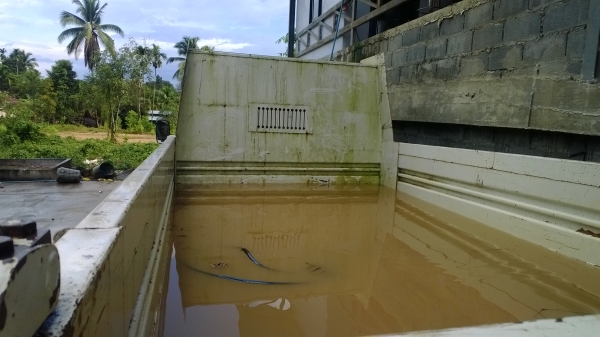 6ล้อดั้มNPR130แรง สวยมาก ใช้น้อย39000กม. รถออกห้างแท้เดิมๆทั้งคัน