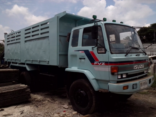 ขายรถ10ล้อดั๊ม2เพลาเครื่อง175แรง