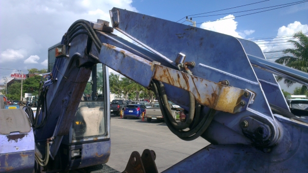 Hitachi EX55UR รถขุดสภาพสวย จากนอกแท้ๆนะ Hitachi EX55UR รถขุดสภาพสวย จากนอกแท้ๆนะ