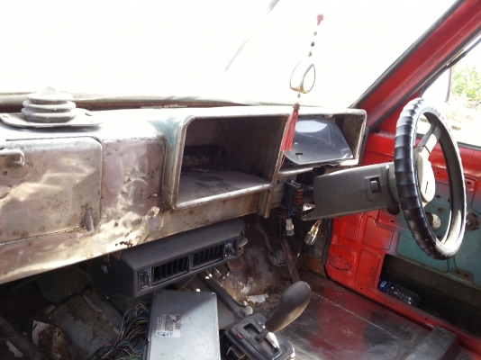 ขาย Jeep มะกันเวคโกเนีย ขาย Jeep มะกันเวคโกเนีย