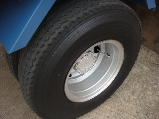 ขอบคุณทีมงาน Truck2Hand มากครับ ขาย ISUZU NPR เอฟหน้า - หลัง ยาว 4.30 เมตร ห้างแท้