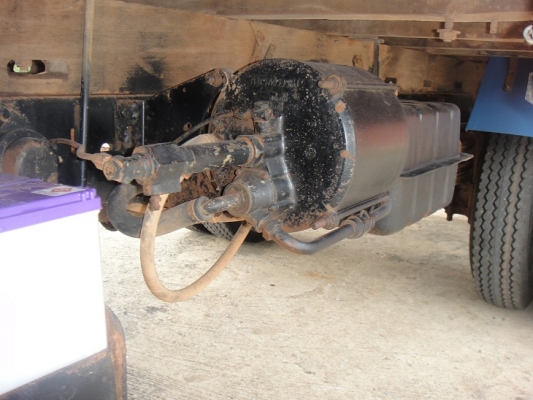 ขอบคุณทีมงาน Truck2Hand มากครับ ขาย ISUZU NPR เอฟหน้า - หลัง ยาว 4.30 เมตร ห้างแท้