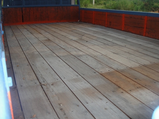 ขอบคุณทีมงาน Truck2Hand มากครับ ขาย ISUZU NPR เอฟหน้า - หลัง ยาว 4.30 เมตร ห้างแท้